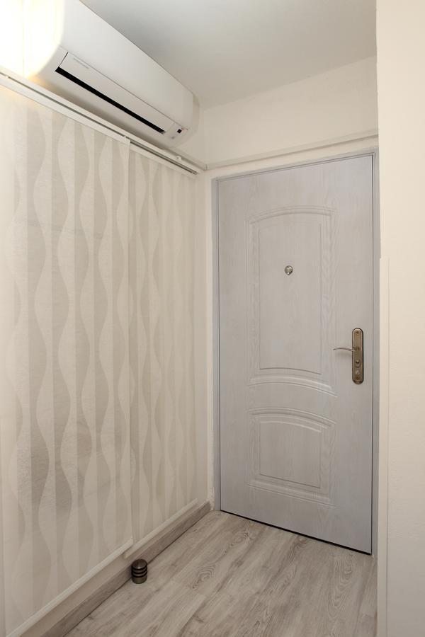 Apartma Mery ไพราน ภายนอก รูปภาพ
